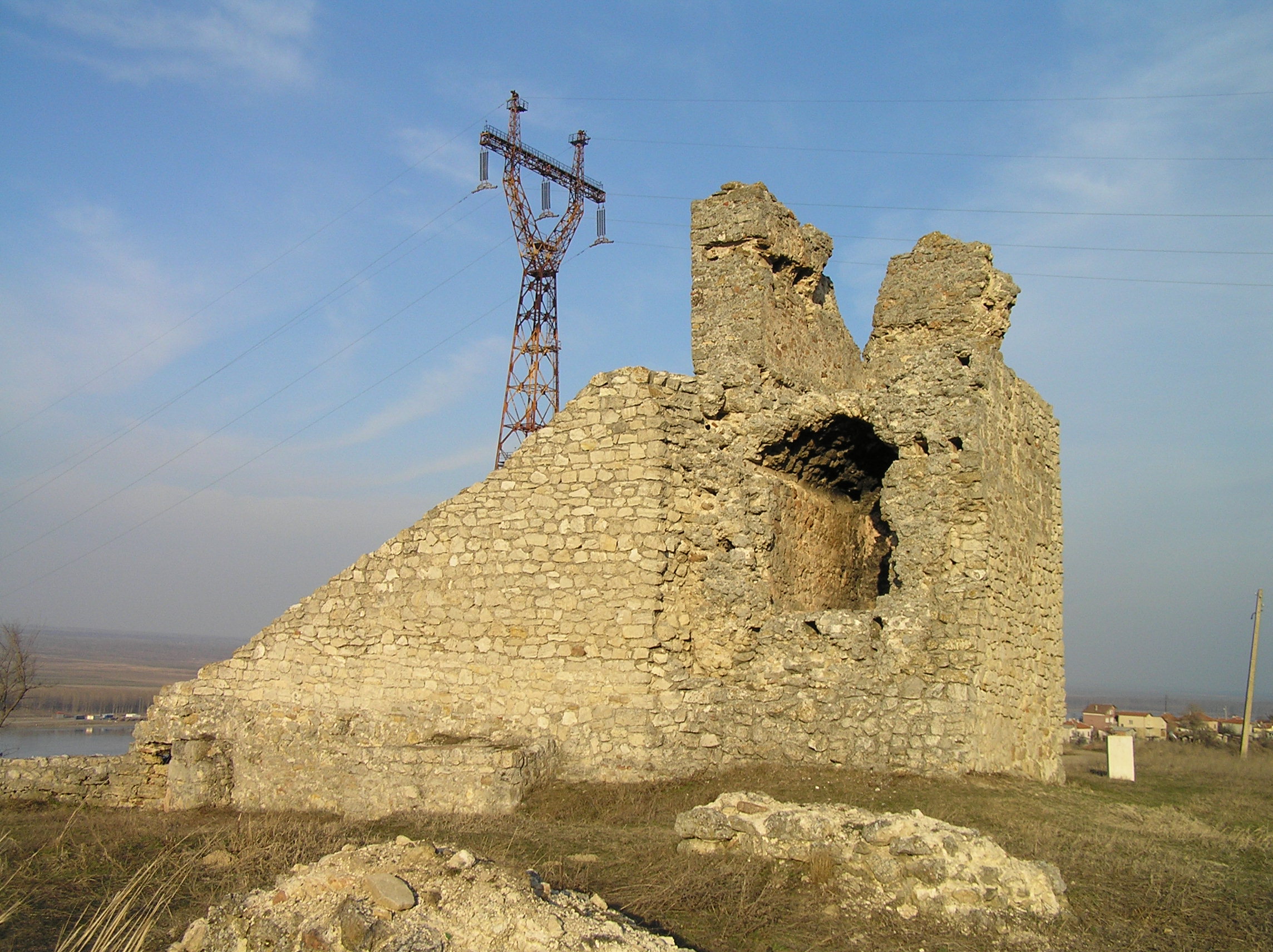 Средновековната крепост "Камъка"